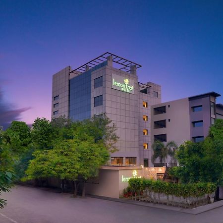 Lemon Tree Hotel, Νόιντα Εξωτερικό φωτογραφία