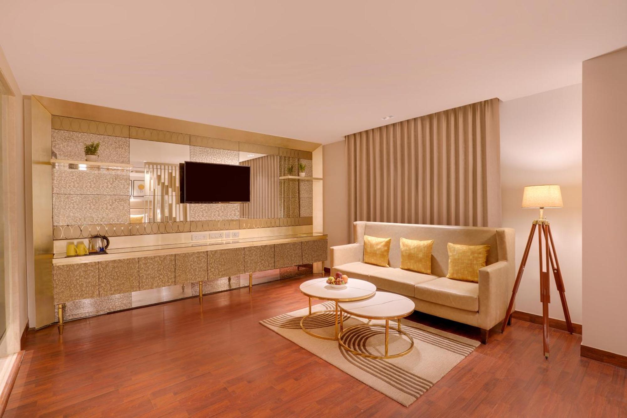 Lemon Tree Hotel, Νόιντα Εξωτερικό φωτογραφία