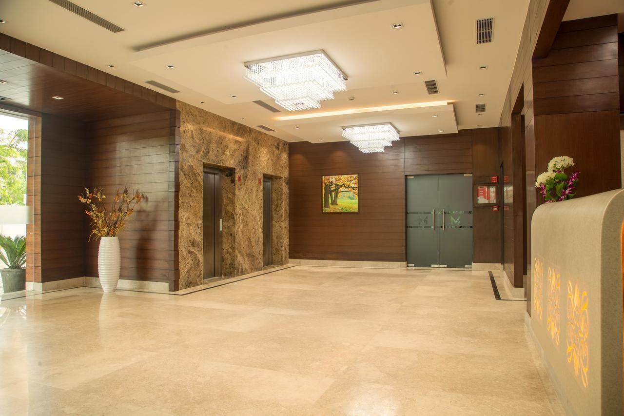 Lemon Tree Hotel, Νόιντα Εξωτερικό φωτογραφία